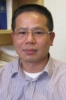 Liqiang Chen headshot